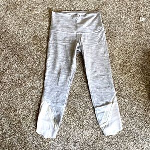 Lululemon White heathered Align Leggings